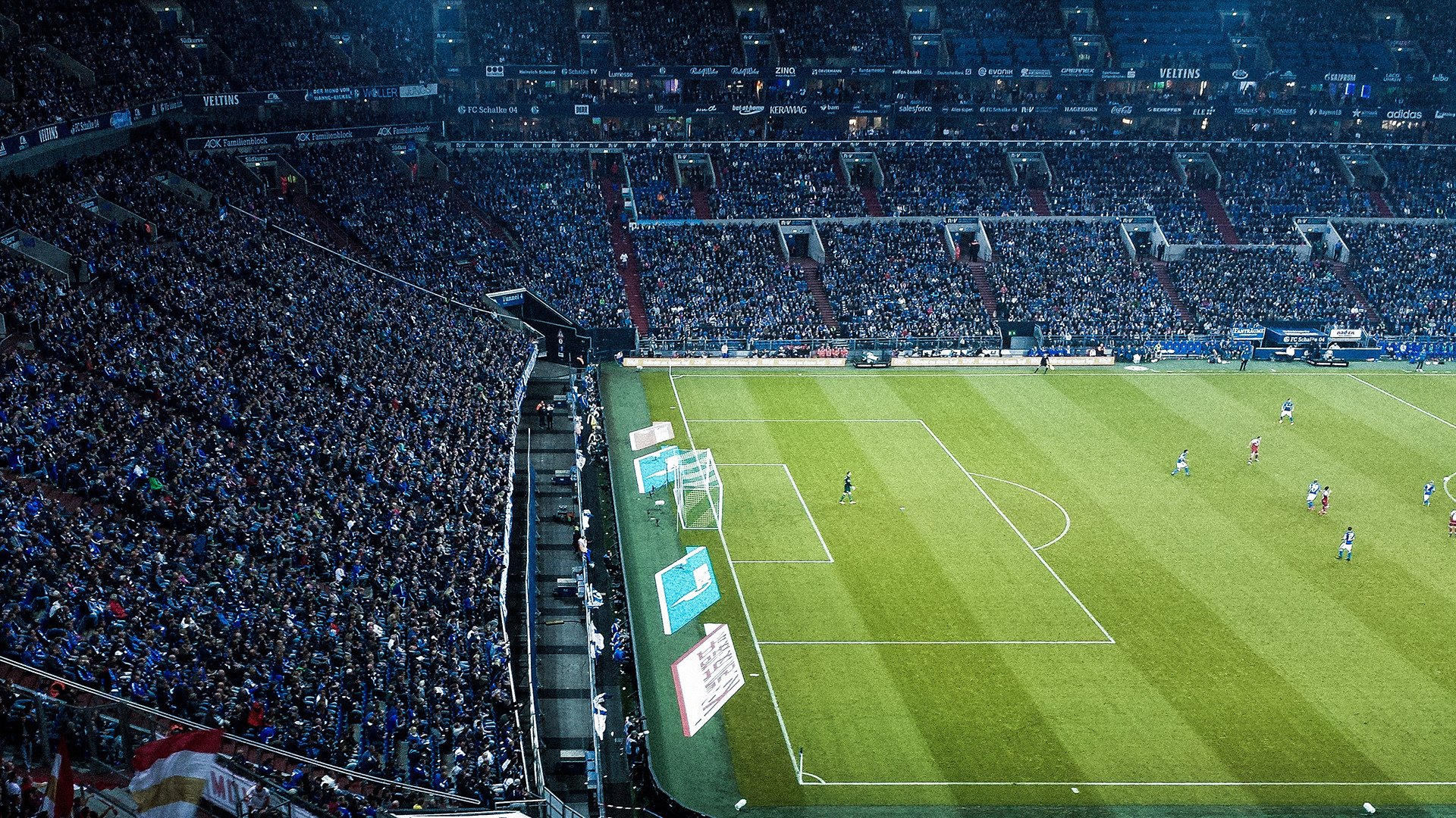 边后卫高度跑动与球队攻防转换速率关系，边后卫可以满场跑吗